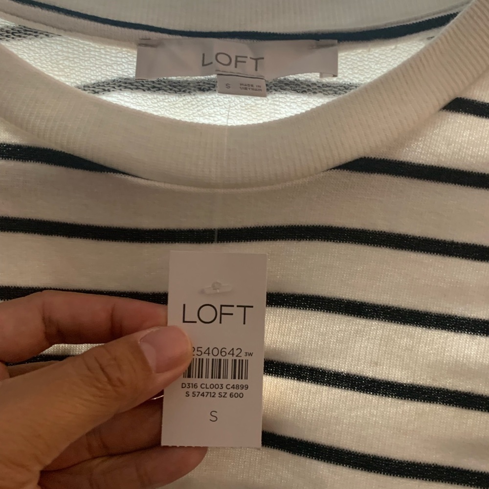 Loft Puff Sleeve Stripe dress - Picture 3 of 3